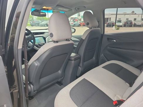 Used 2017 Chevrolet Bolt LT FWD image 13
