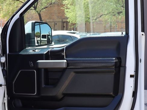 Used 2019 Ford F150 Raptor w/ Equipment Group 802A Luxury AWD/4WD image 34