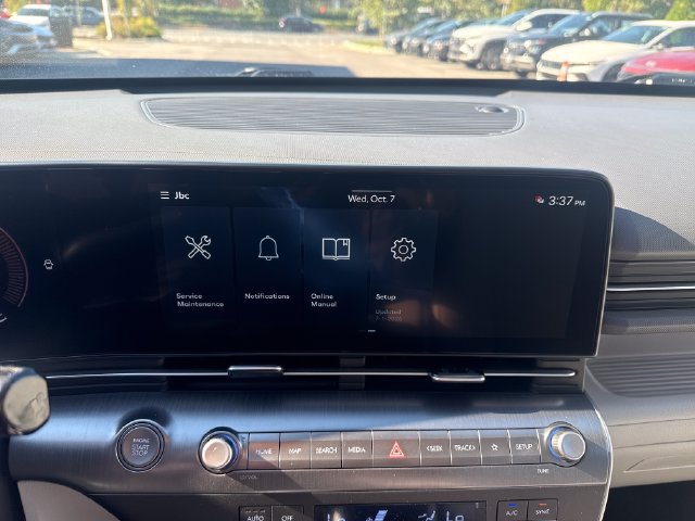 Certified 2024 Hyundai Kona SEL AWD/4WD image 19