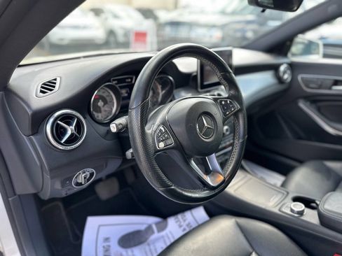 Used 2015 Mercedes-Benz CLA 250 CLA 250 4dr Sedan image 14