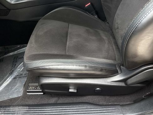 Used 2023 Dodge Challenger R/T Scat Pack w/ T/A Package RWD image 16