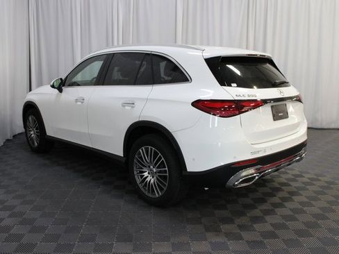 New 2024 Mercedes-Benz GLC 300 4MATIC image 4