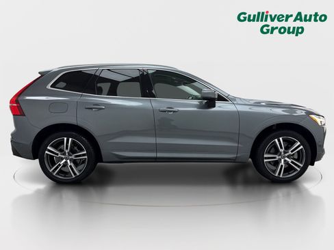 Used 2019 Volvo XC60 T6 Momentum w/ Advanced Package AWD/4WD image 10