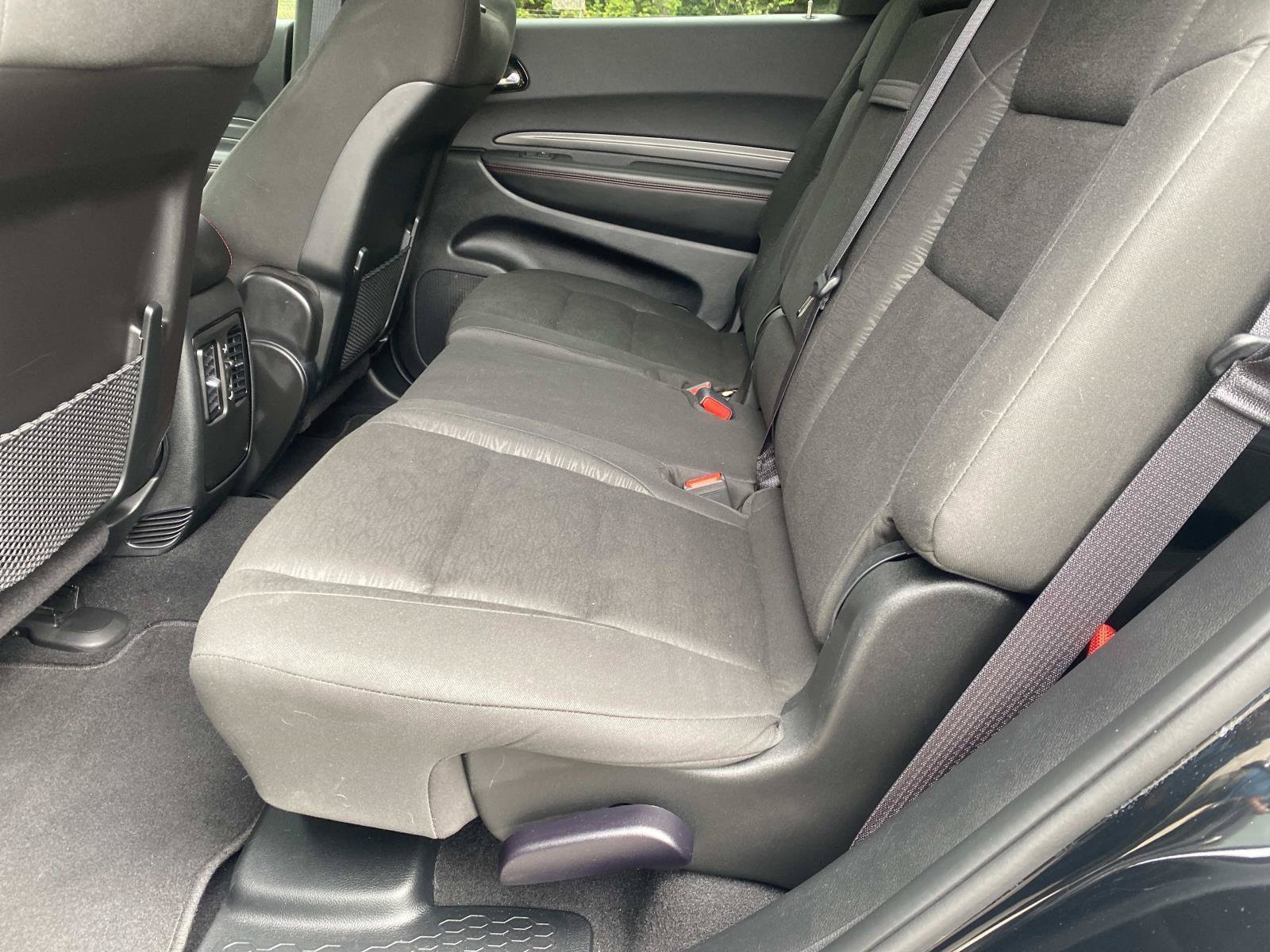 Used 2025 Dodge Durango GT RWD image 19