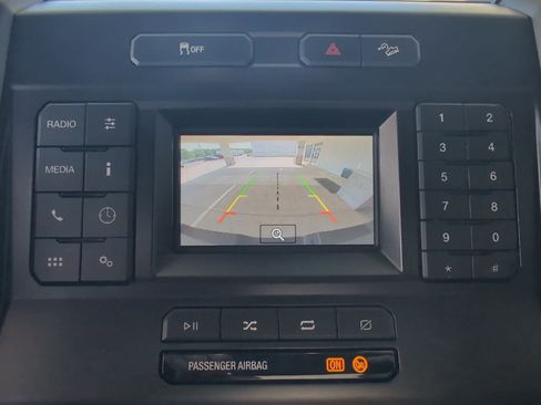 Used 2021 Ford F250 XL w/ Power Equipment Group AWD/4WD image 27