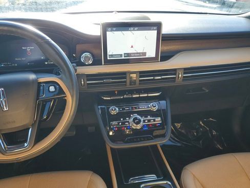 Certified 2022 Lincoln Corsair Reserve w/ Elements Package image 17