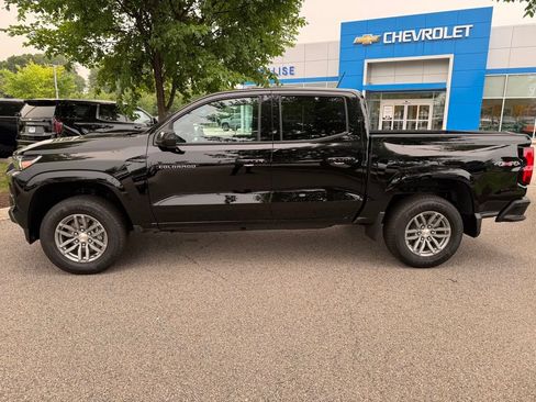New 2026 Chevrolet Colorado LT AWD/4WD image 2