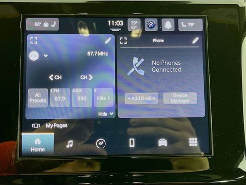 Used 2023 Jeep Grand Cherokee L Laredo image 19