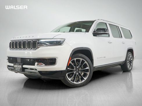 Used 2024 Jeep Wagoneer L Series III w/ Premium Group I AWD/4WD image 1