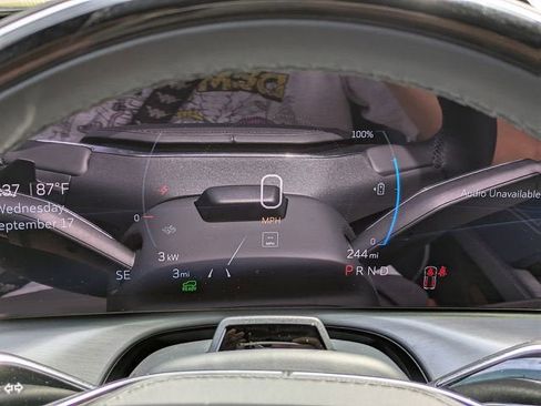 New 2026 Cadillac Vistiq Premium Luxury w/ LPO, Floor Liner Package image 32