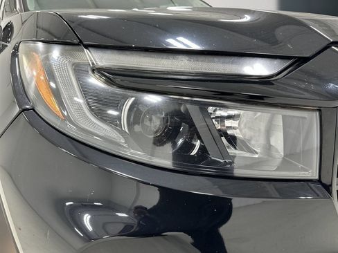 Used 2021 Honda Ridgeline Sport image 11