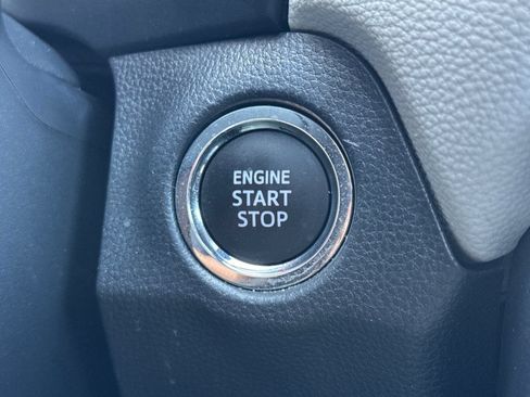 Certified 2025 Toyota RAV4 XLE Premium AWD/4WD image 27