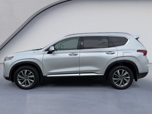 Used 2019 Hyundai Santa Fe SEL FWD image 2