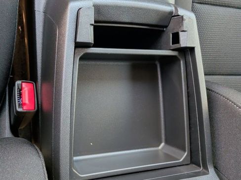 New 2026 GMC Canyon Elevation w/ Convenience Package image 32