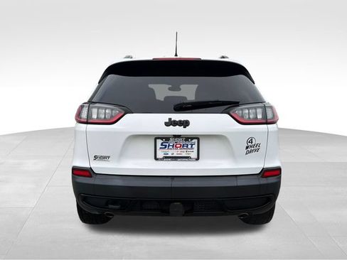 Used 2022 Jeep Cherokee Latitude w/ Trailer Tow Group AWD/4WD image 6