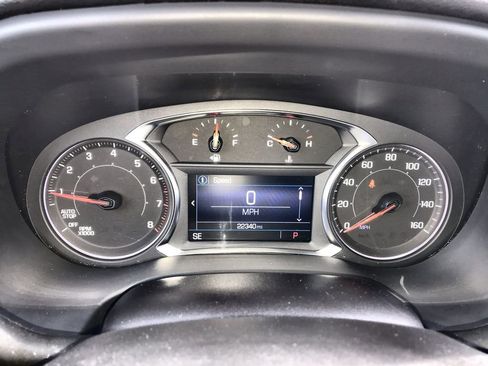 Used 2023 GMC Acadia SLE w/ Driver Convenience Package FWD image 15