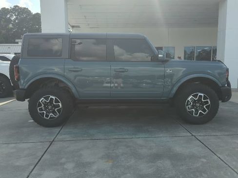 Used 2022 Ford Bronco Outer Banks AWD/4WD image 8