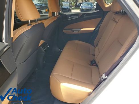 Used 2022 Lexus NX 250 FWD w/ Towing Package (2000 Lbs) image 12