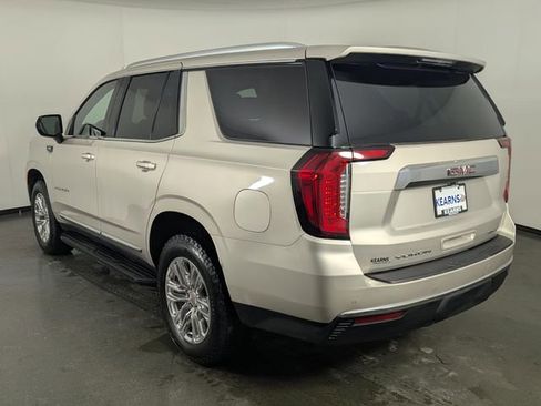 Used 2023 GMC Yukon SLT image 6