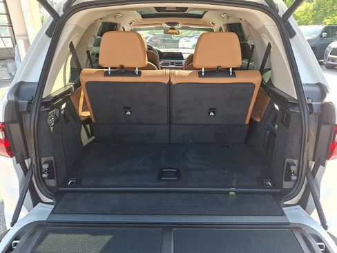 Used 2021 BMW X7 xDrive40i w/ Premium Package 2 AWD/4WD image 30