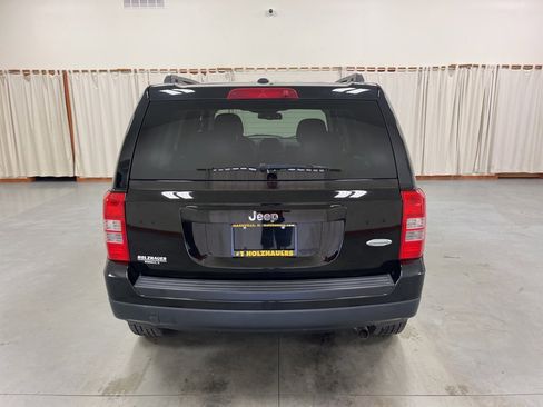 Used 2015 Jeep Patriot Latitude image 7