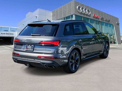 New 2026 Audi Q7 3.0T Premium Plus AWD/4WD image 4