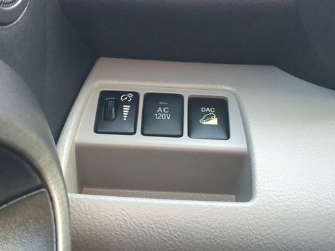 Used 2010 Toyota RAV4 Limited image 16