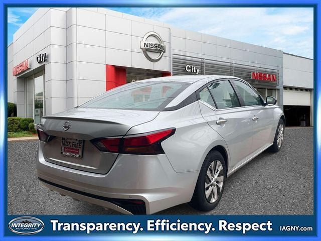 Certified 2024 Nissan Altima 2.5 S FWD image 6