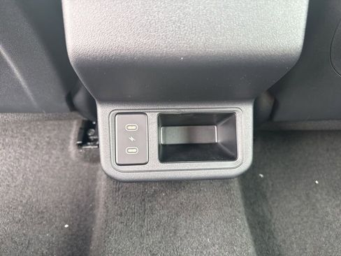 New 2026 Kia K4 GT-Line w/ GT-Line Sunroof Package FWD image 18