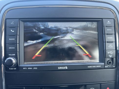 Used 2011 Dodge Durango Crew image 18