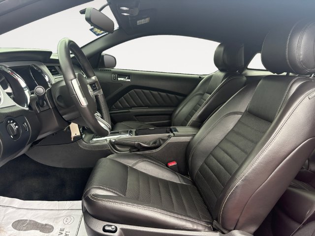 Used 2014 Ford Mustang Premium w/ Equipment Group 202A RWD image 9