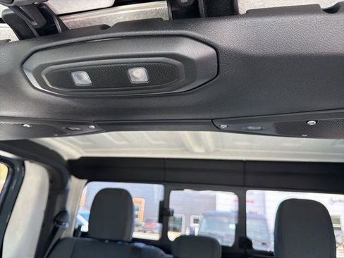 New 2026 Jeep Gladiator Willys image 17