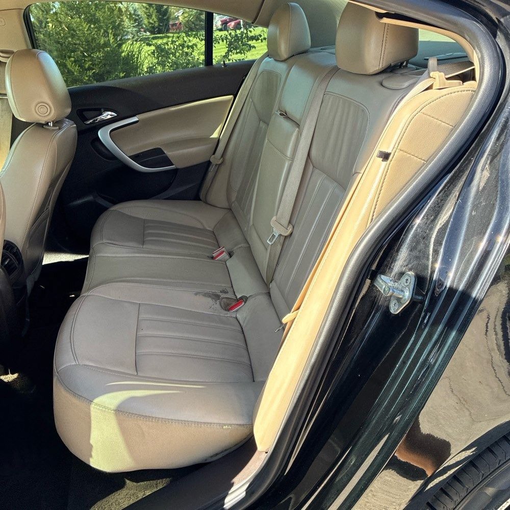 Used 2017 Buick Regal Sport Touring FWD image 15