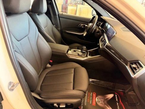 Used 2021 BMW 330i xDrive Sedan w/ Driving Assistance Package AWD/4WD image 16