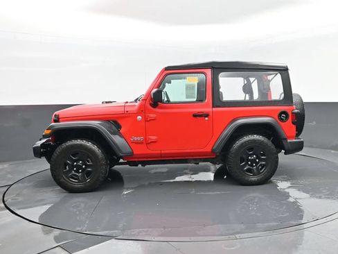 Used 2018 Jeep Wrangler Sport AWD/4WD image 5