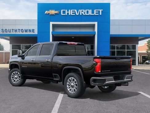 New 2026 Chevrolet Silverado 2500 LTZ w/ LTZ Plus Package AWD/4WD image 3