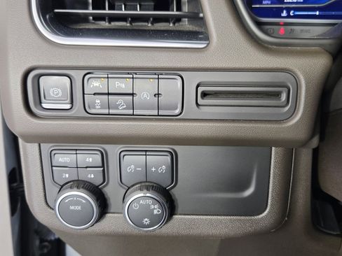 Used 2023 Chevrolet Tahoe Z71 image 22