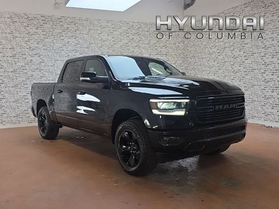 Used 2019 RAM 1500 Sport w/ Black Appearance Package