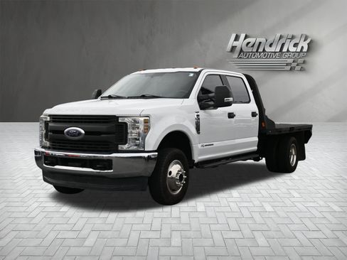 Used 2019 Ford F350 XL w/ Power Equipment Group image 6