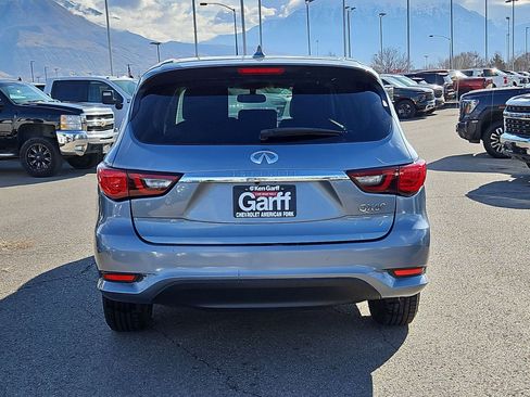 Used 2018 INFINITI QX60 Base image 4