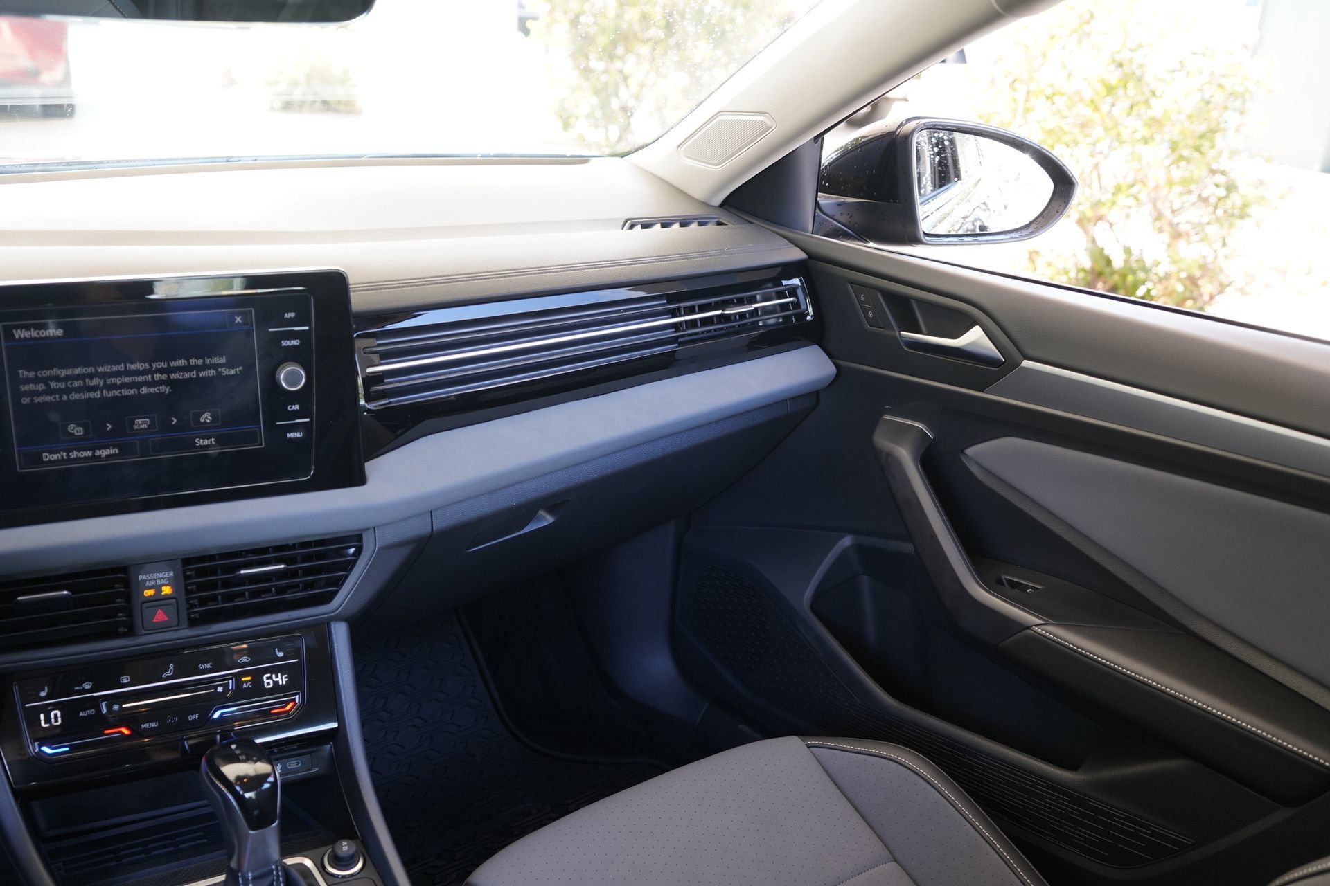 Certified 2026 Volkswagen Jetta SE FWD image 27