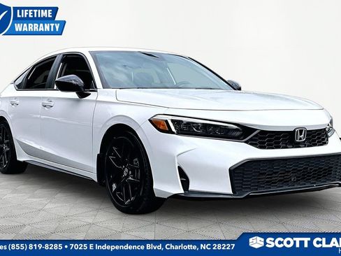 Used 2025 Honda Civic Sport image 1