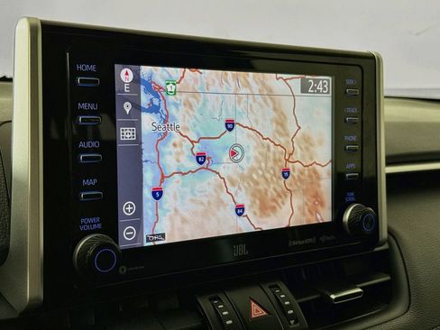 Certified 2019 Toyota RAV4 Limited AWD/4WD image 18