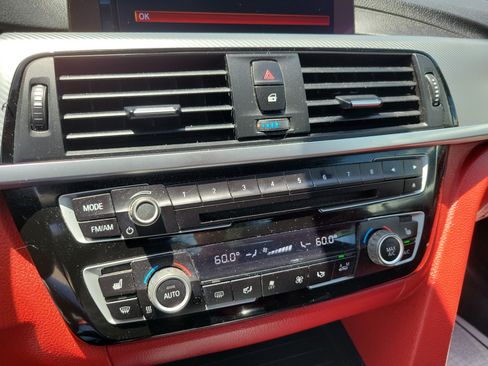 Used 2020 BMW 430i Convertible w/ M Sport Package RWD image 15