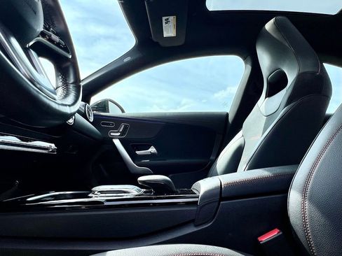 Used 2023 Mercedes-Benz CLA 250 4MATIC image 15