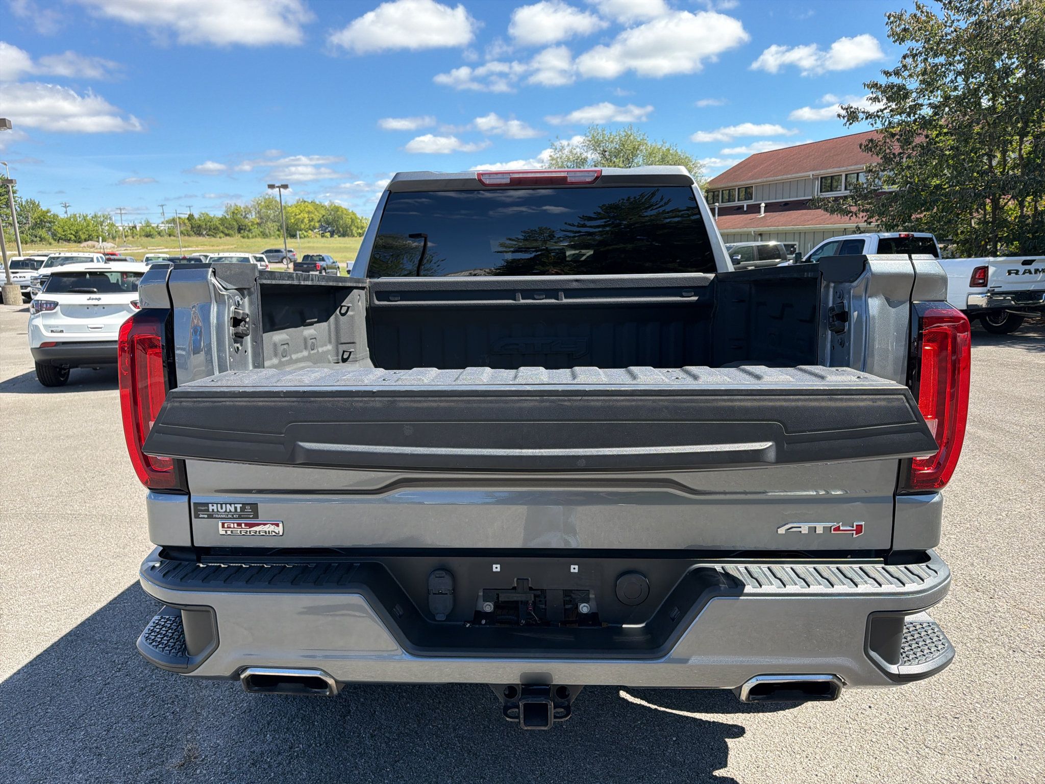 Used 2021 GMC Sierra 1500 AT4 AWD/4WD image 30