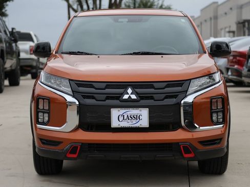 Used 2021 Mitsubishi Outlander Sport Black Edition FWD image 8