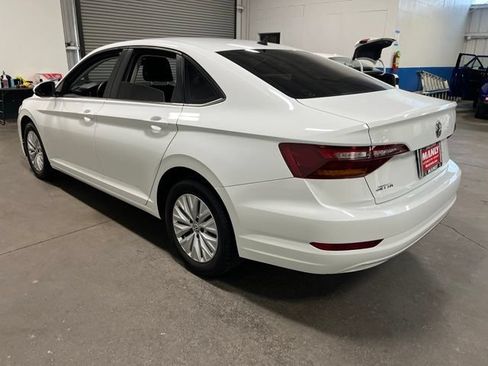 Used 2019 Volkswagen Jetta S w/ Driver Assistance Package FWD image 4