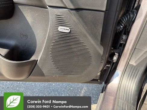 Used 2021 Dodge Challenger R/T Scat Pack RWD image 17
