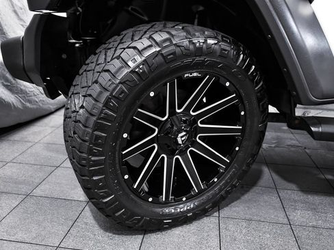 Used 2020 Jeep Wrangler Unlimited Sport AWD/4WD image 7